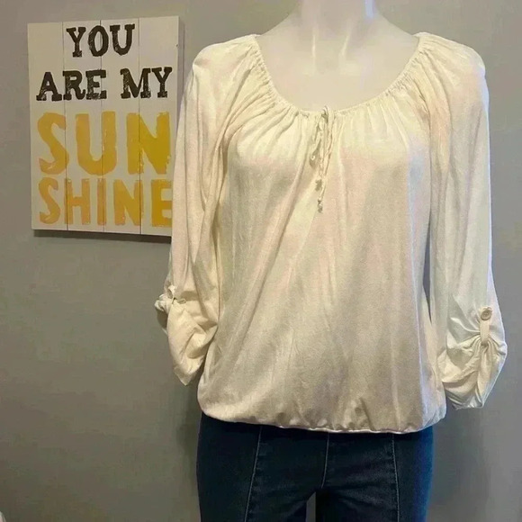 Jones New York women’s size small cream colored 3/4 sleeves - Picture 1 of 3